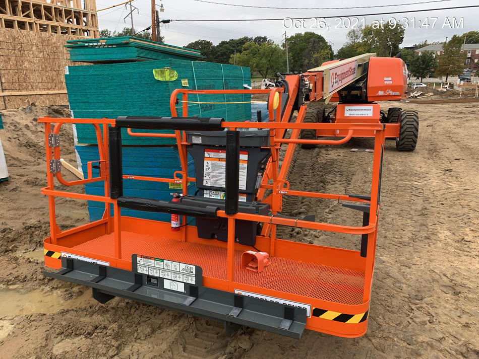2021 JLG 660SJ
