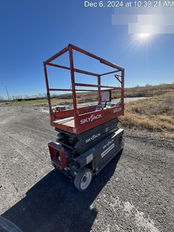 2017 Skyjack SJIII-3219 Skyjack SJ3219, Trojan Battery Set, Extended Warranty 5yr/5k hr