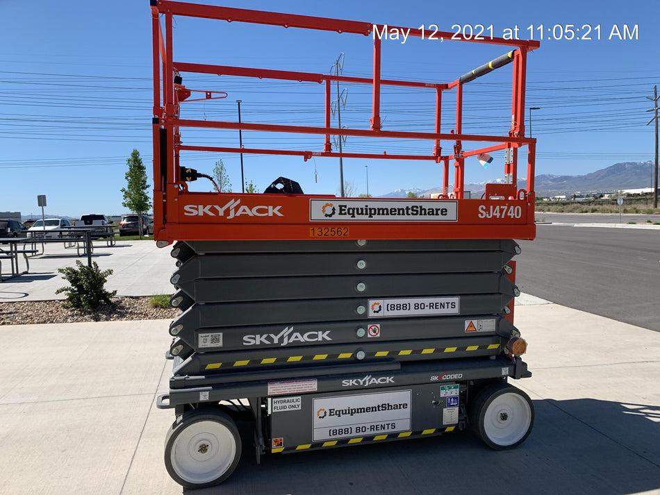 2021 SKYJACK SJ4740