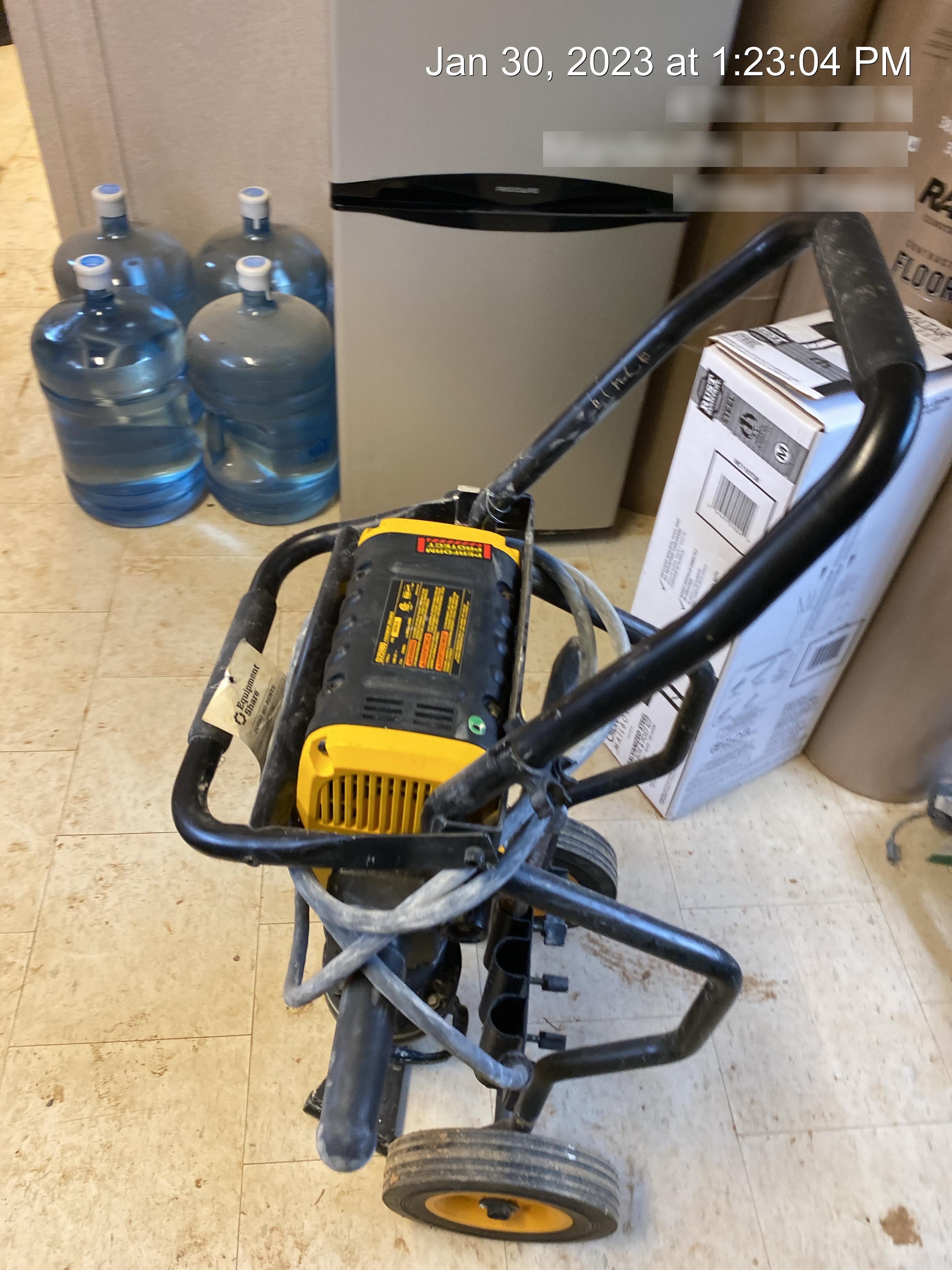 2020 DEWALT D25980K