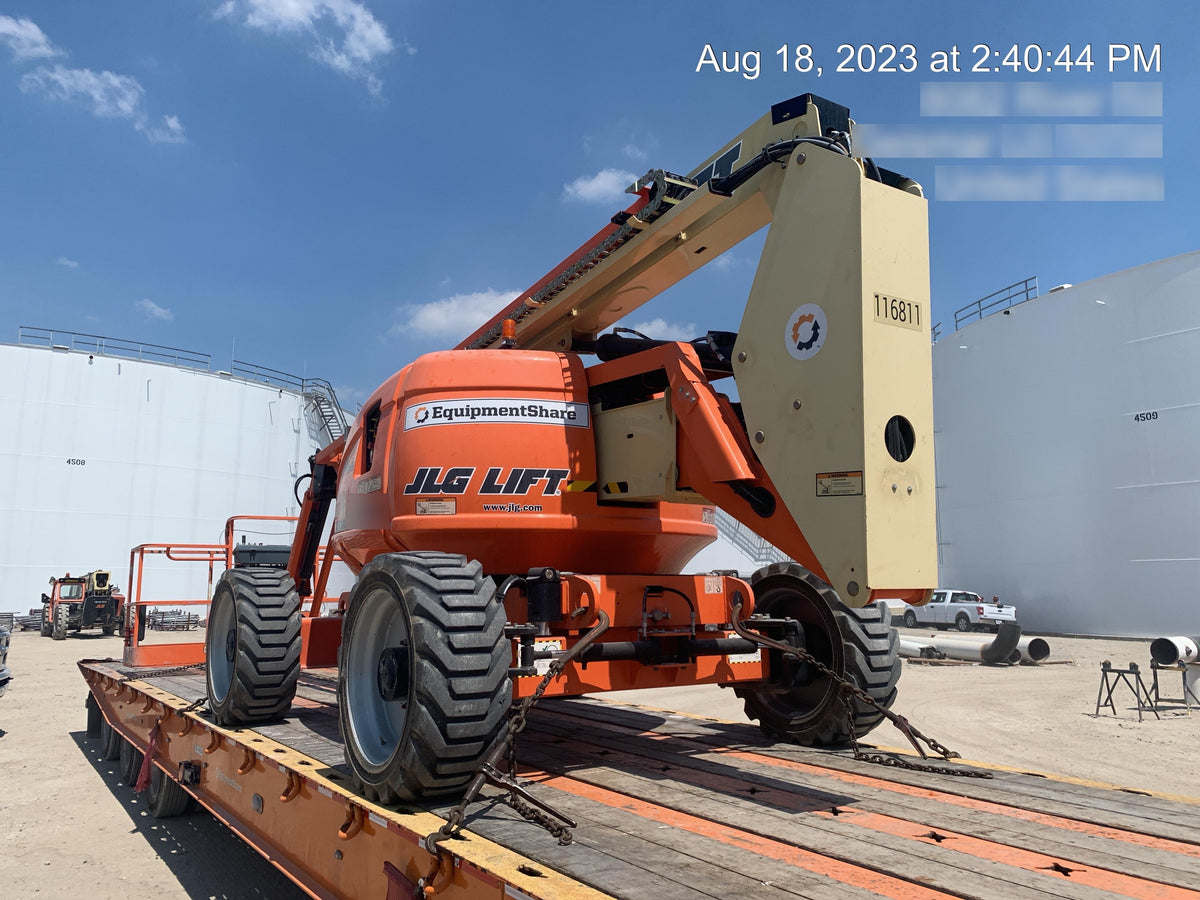 2021 JLG 600AJ