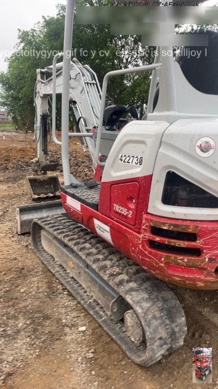 2024 TAKEUCHI TB235-2R
