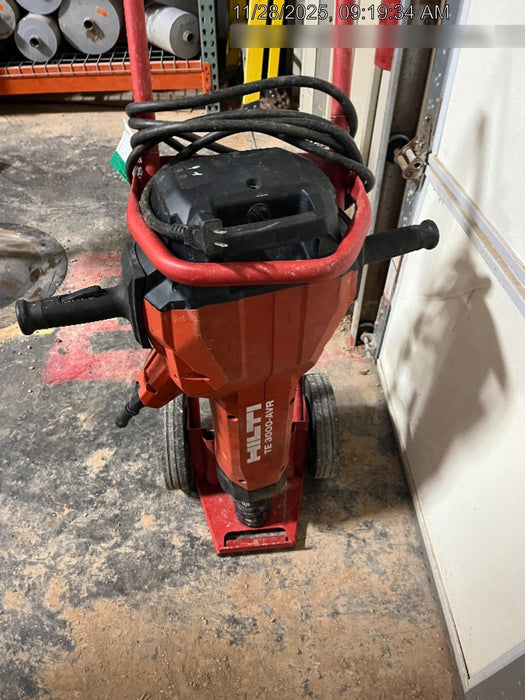 2023 HILTI TE 3000-AVR