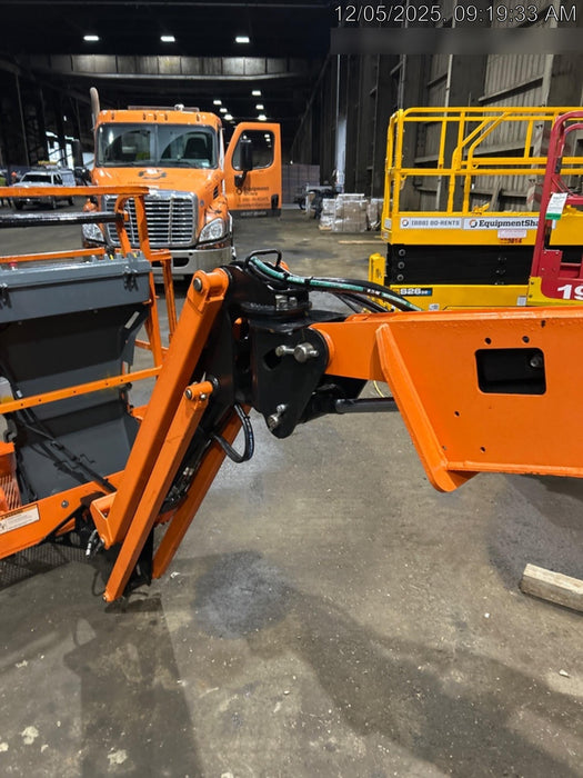 2019 JLG E300AJP