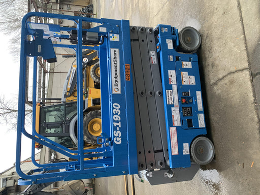 2019 Genie GS-1930 Half Height Swing Gate, 800W Inverter