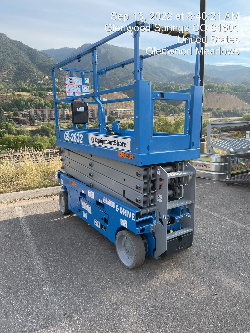 2022 GENIE GS-2632
