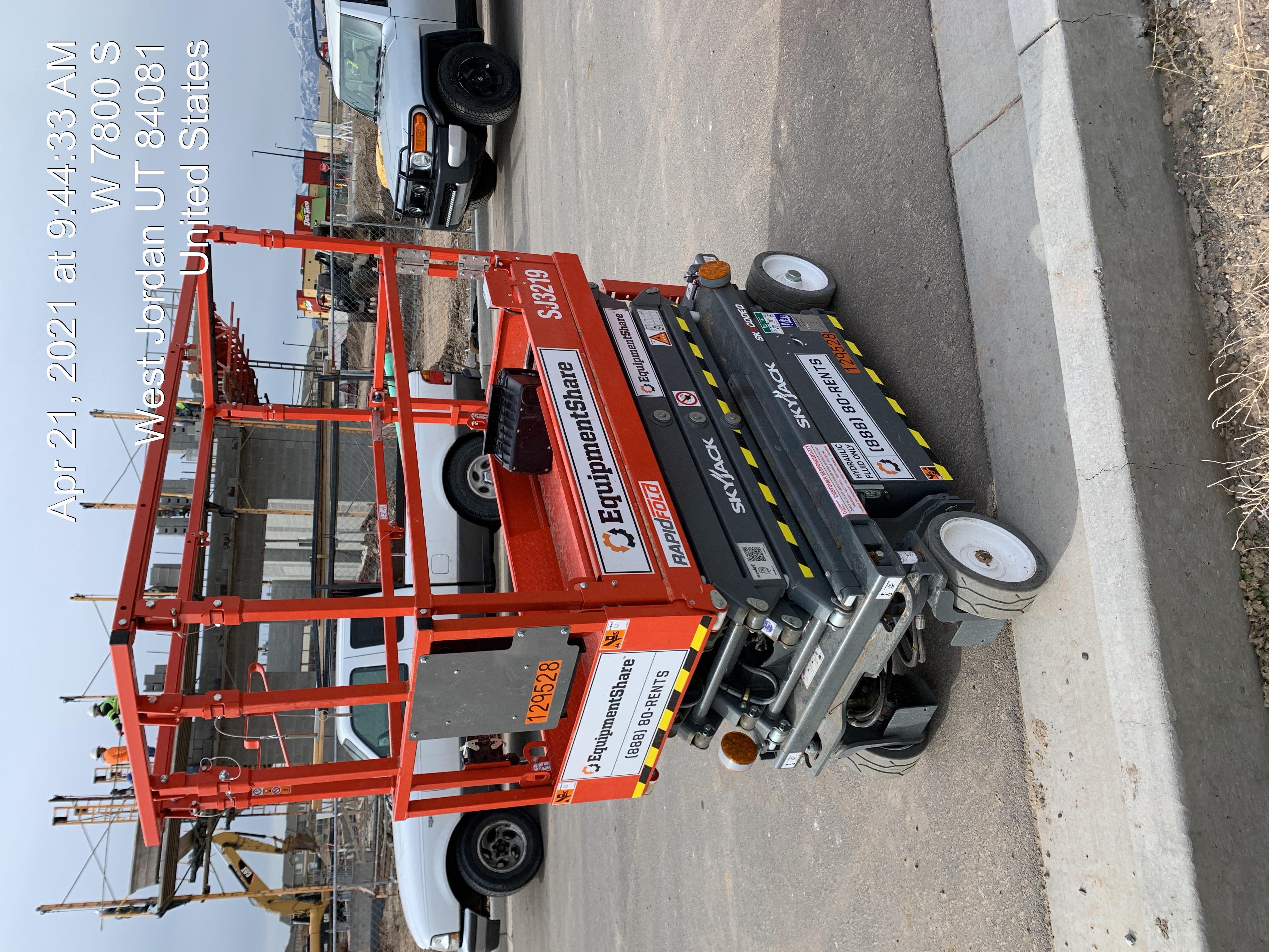 2021 SKYJACK SJ3219