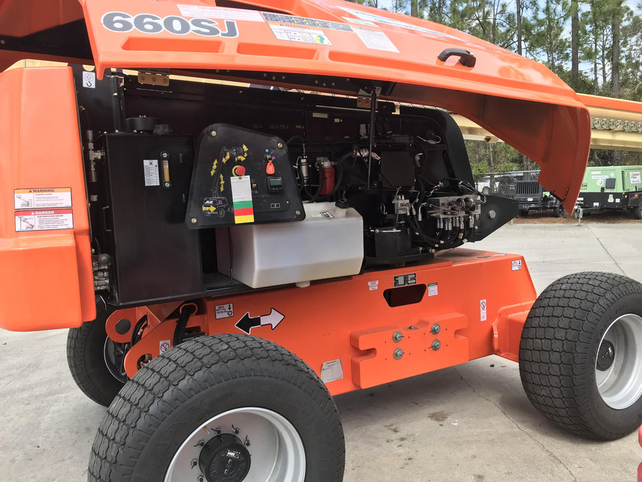 2019 JLG 660SJ
