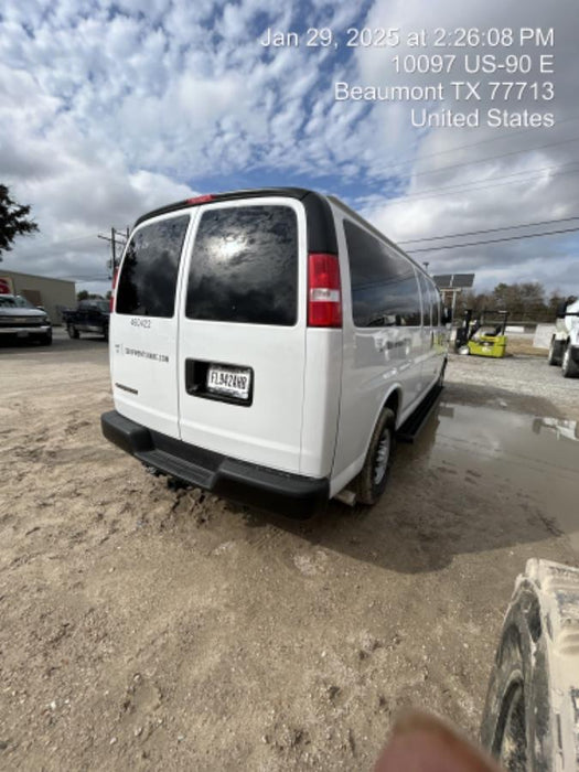 2024 CHEVROLET Express Van - Rental