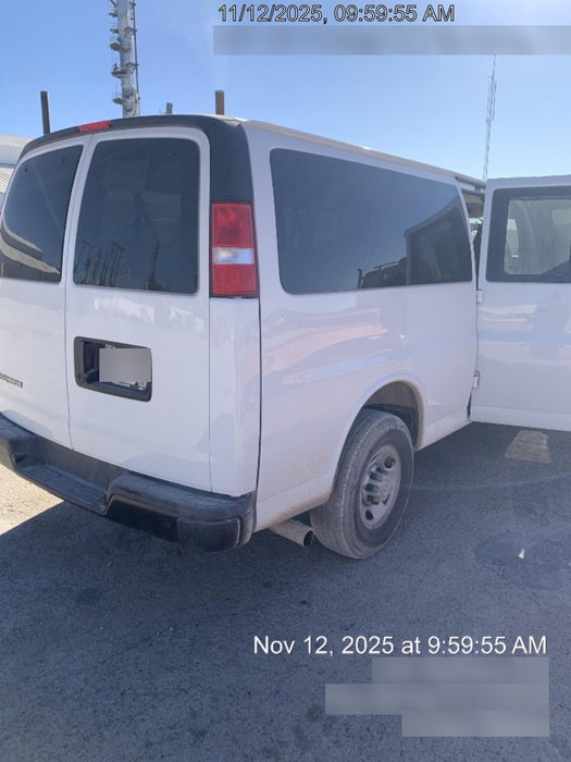 2024 CHEVROLET Express Van - Rental