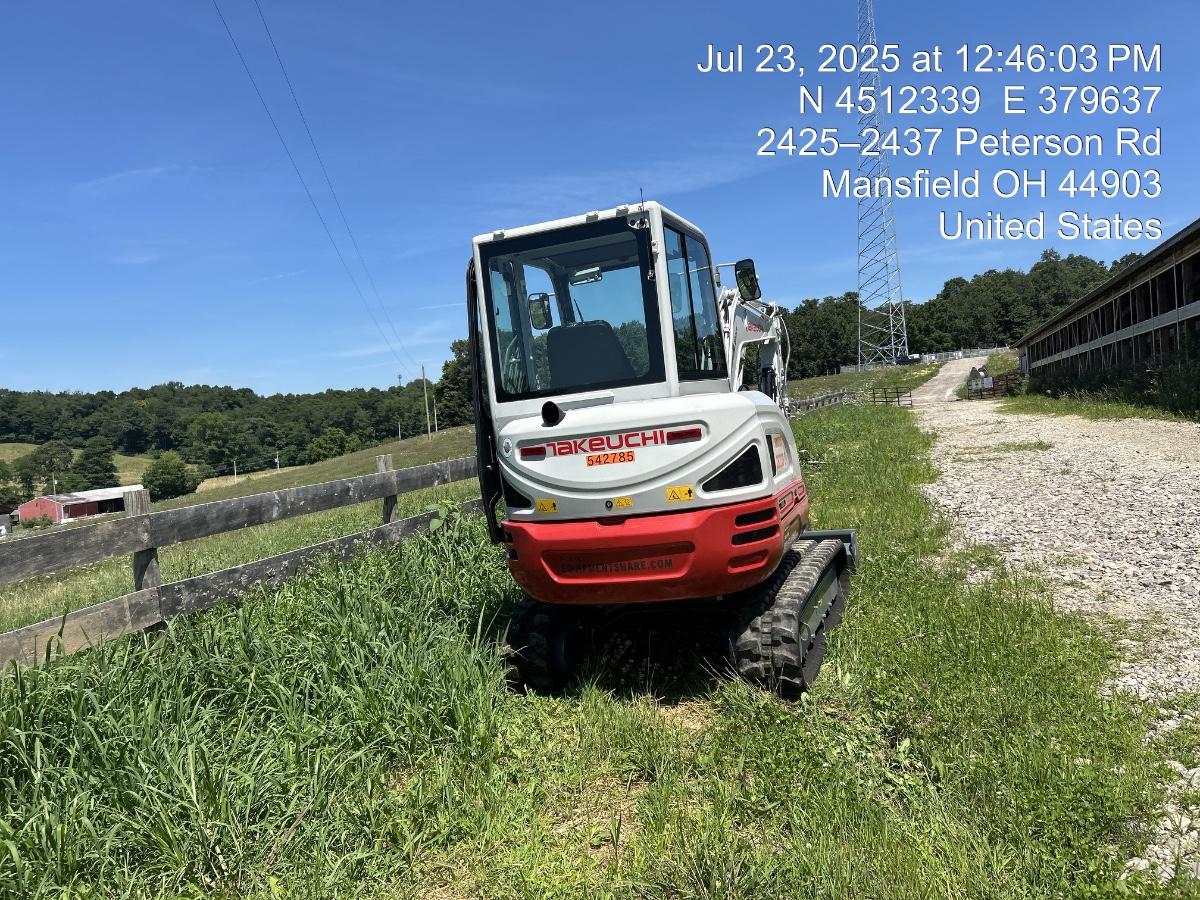 2025 TAKEUCHI TB235-2CR