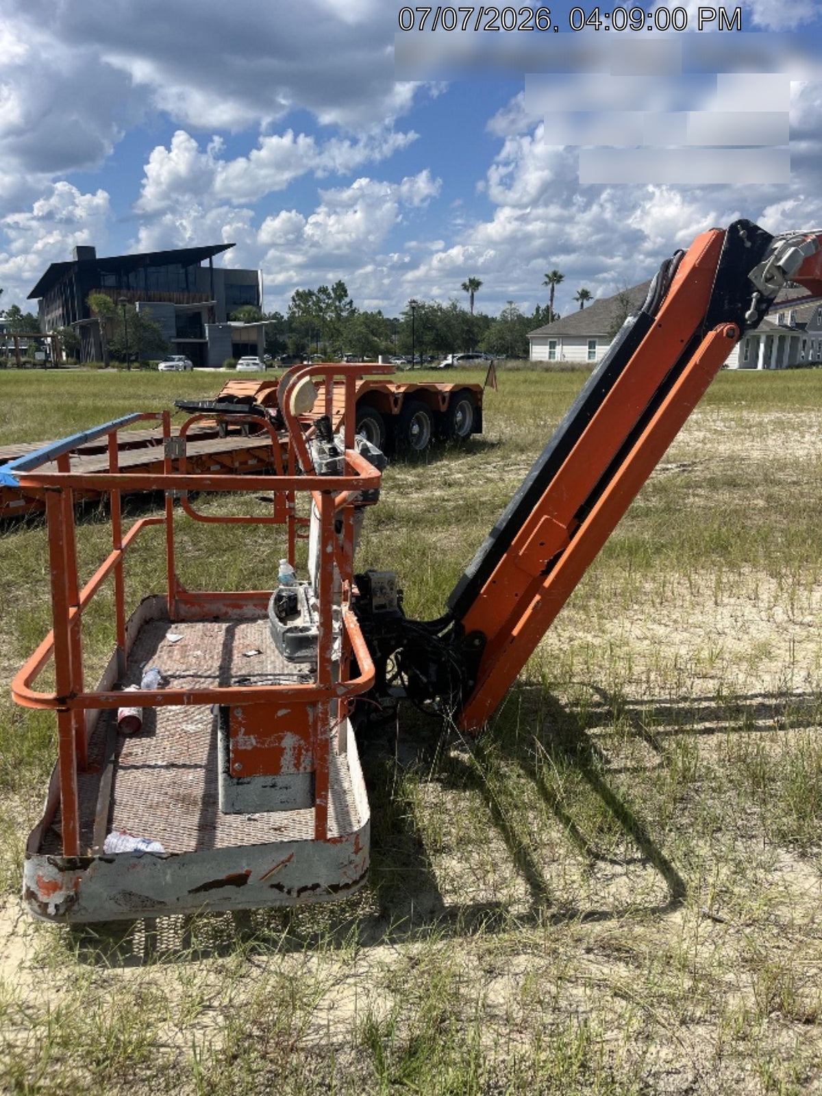 2021 JLG 660SJ