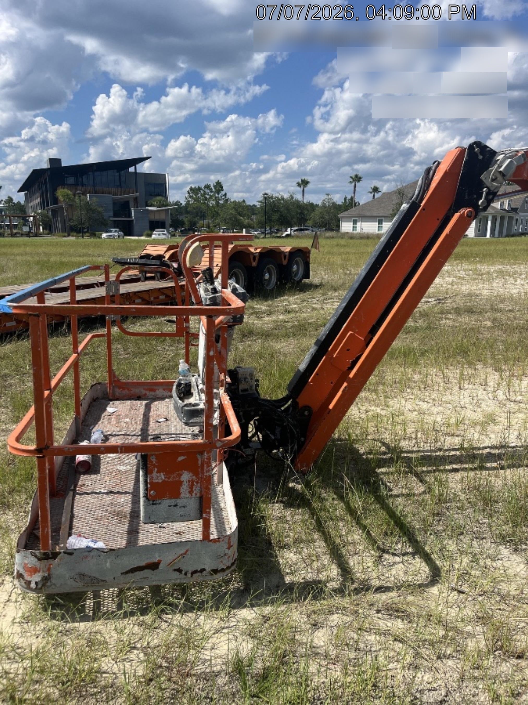 2021 JLG 660SJ