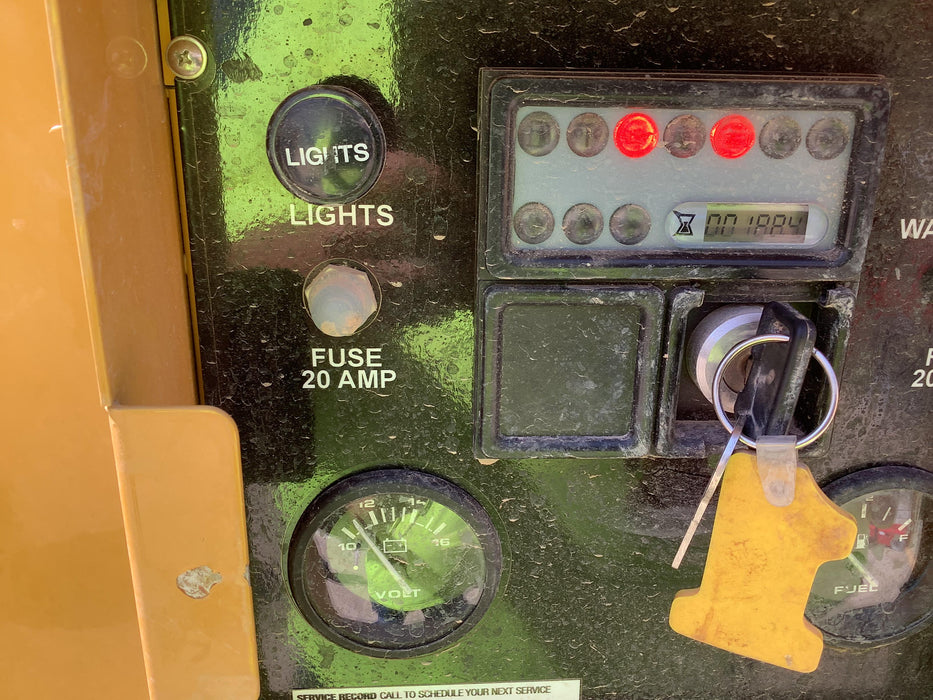 2020 Vac-Tron LP573XDT Tier 4 Kohler Diesel Engine, 500 Gallon Debris Tank w/ Hydraulic Tilt, two (2) 100 Gallon Water Tanks, Low Profile Torsion Axles (12,000 GVWR), Manual Jack Trailer