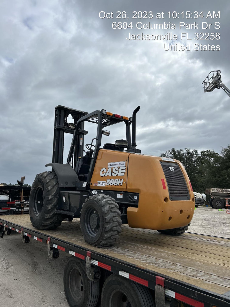 2023 CASE 588H