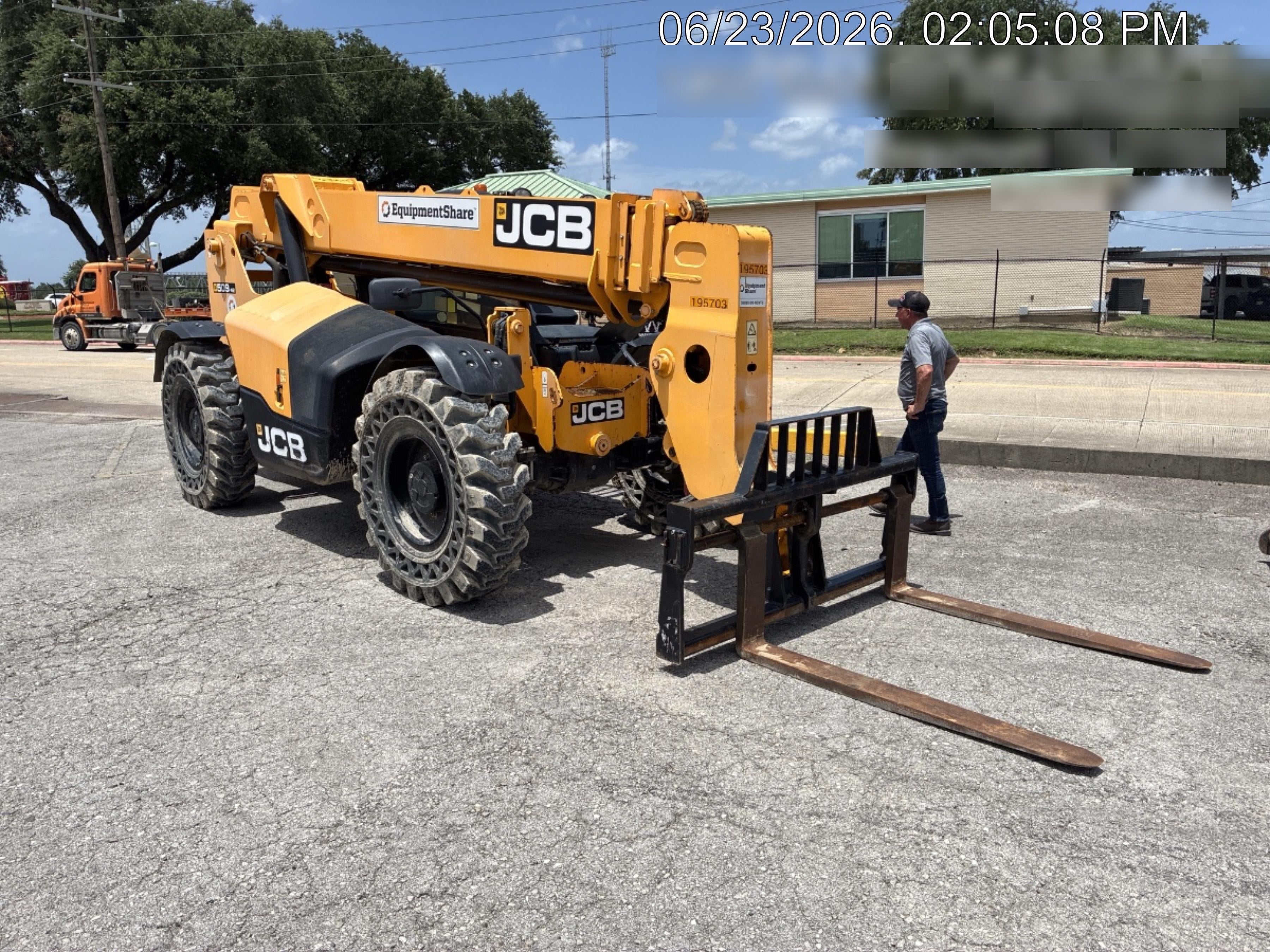 2021 JCB 509-42