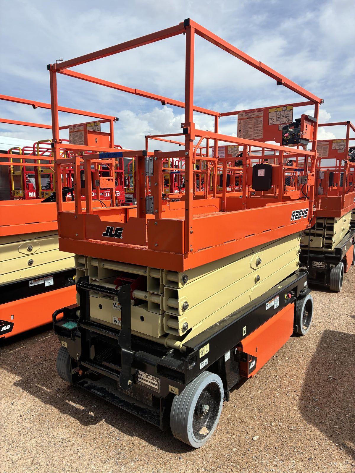 2026 JLG R2646