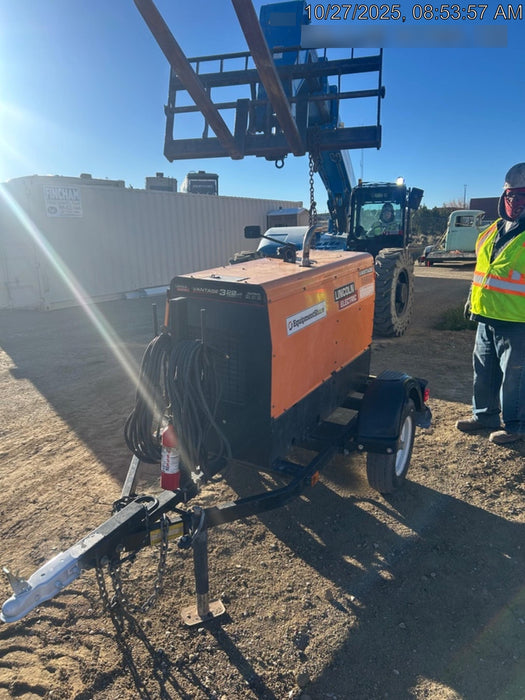 2021 Lincoln Electric Vantage 322 Vantage 322 Ready Pak 3 w/ Decals, ORANGE (includes trailer, cable rack, fender light kit) NO Telematics