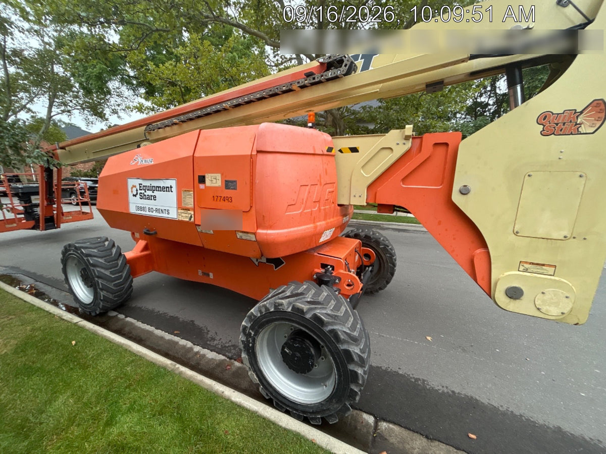 2021 JLG 800AJ
