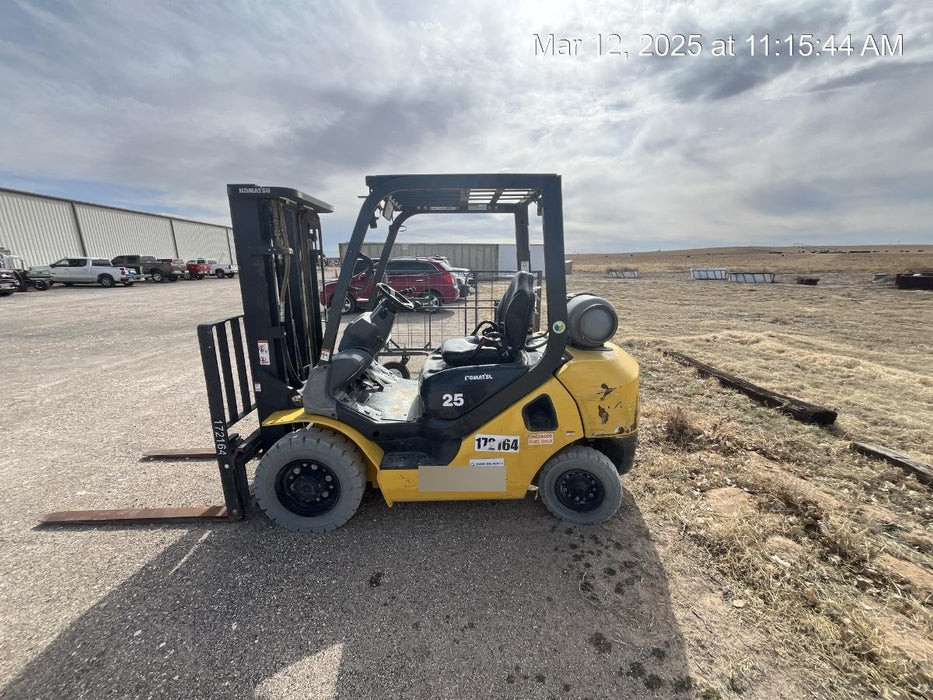 2021 KOMATSU FG25T-16