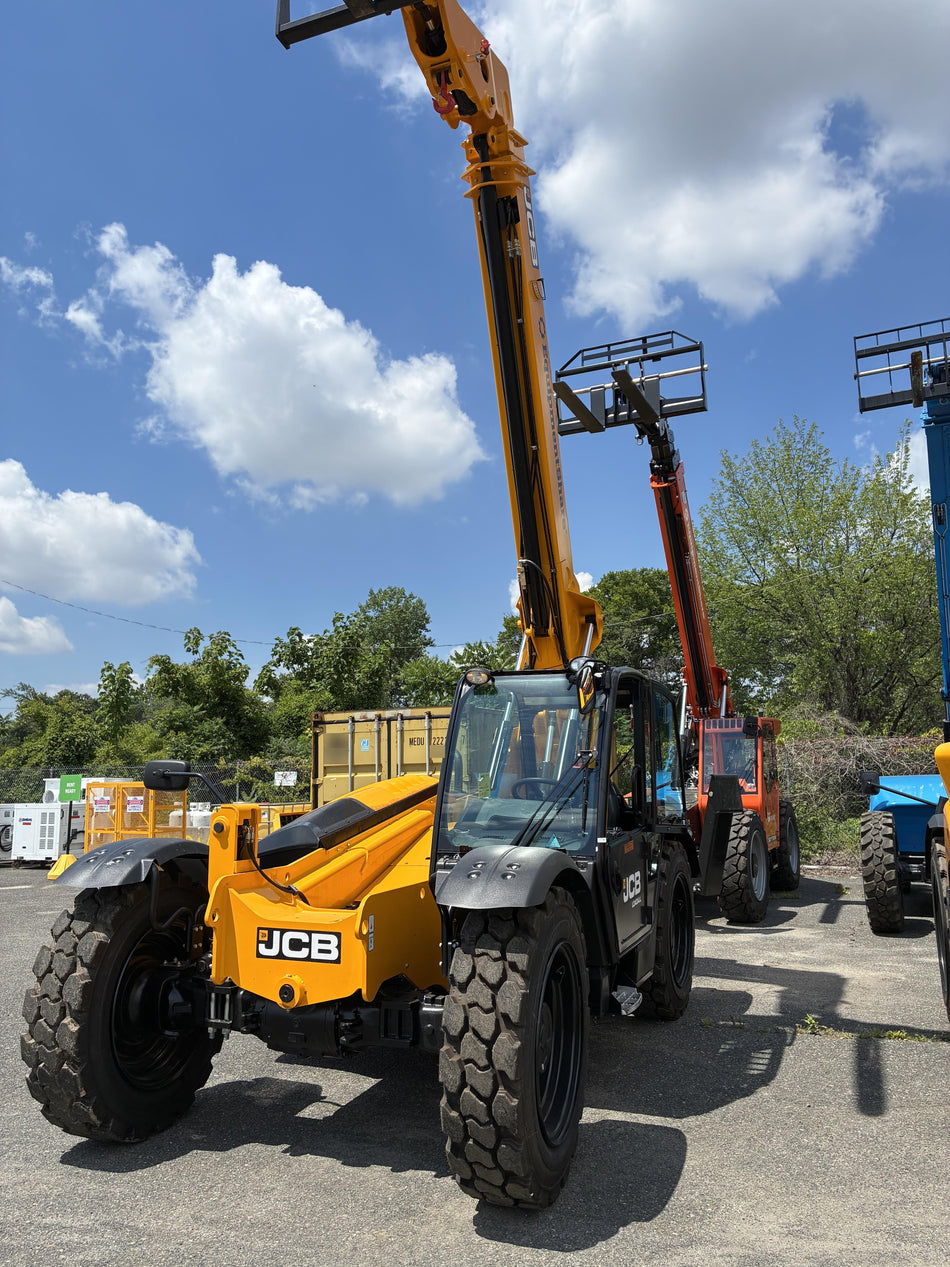 2026 JCB 509-42