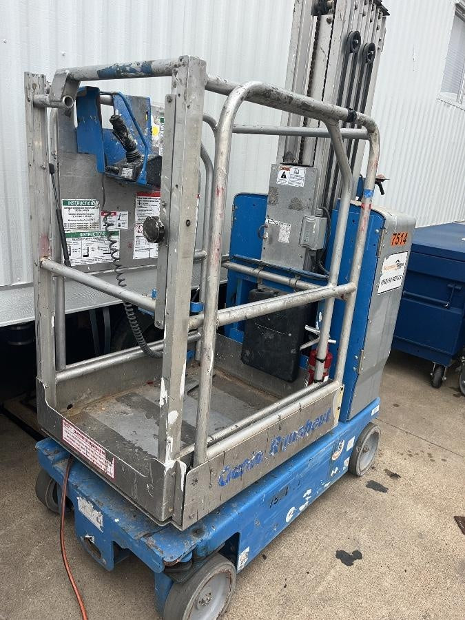 2018 GENIE GR-20