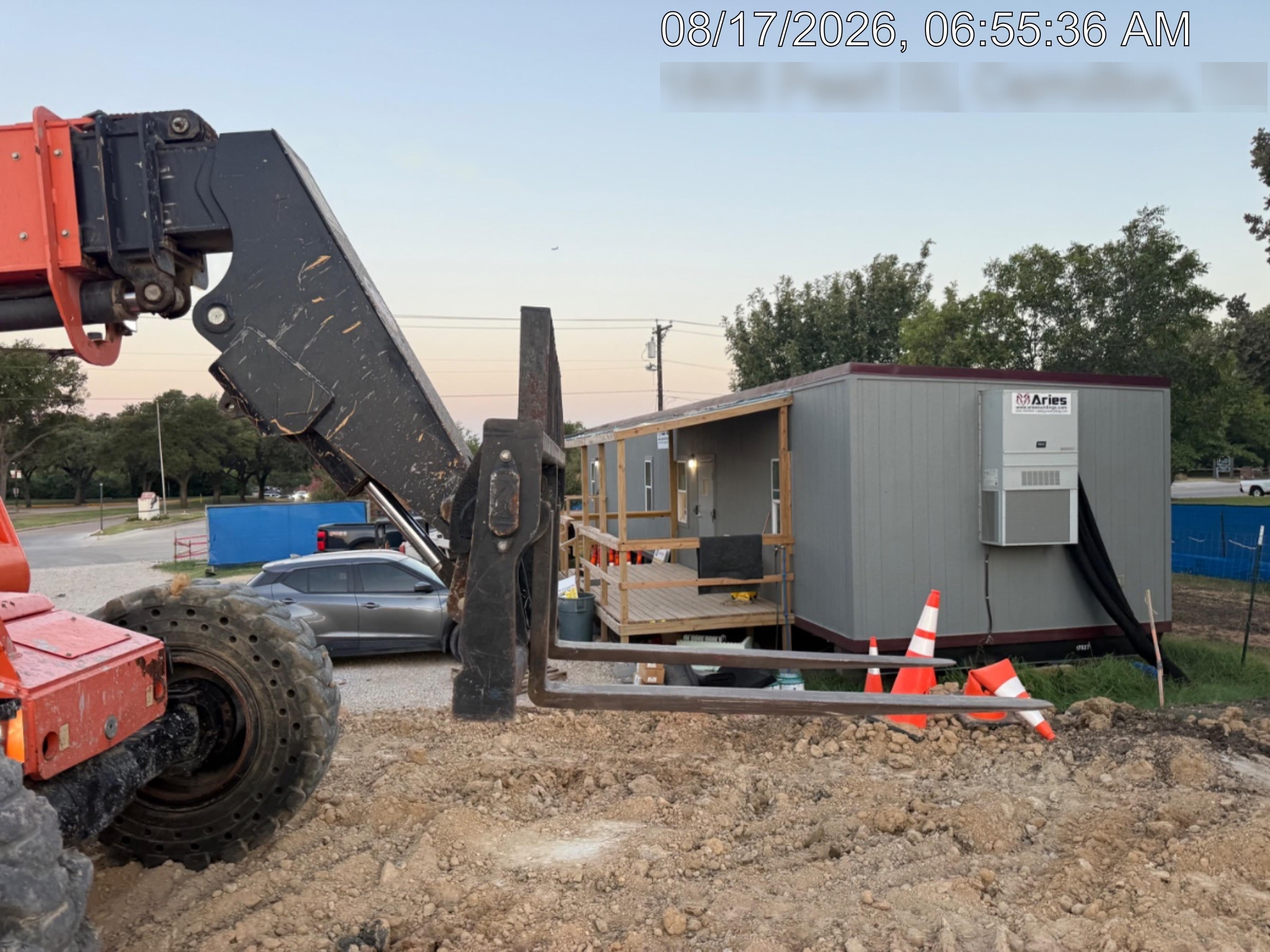 2018 Skytrak 8042 JLG Skytrak 8042, Solid Tires (shipping-Boss), Open ROPS, Beacon and Work Light Package