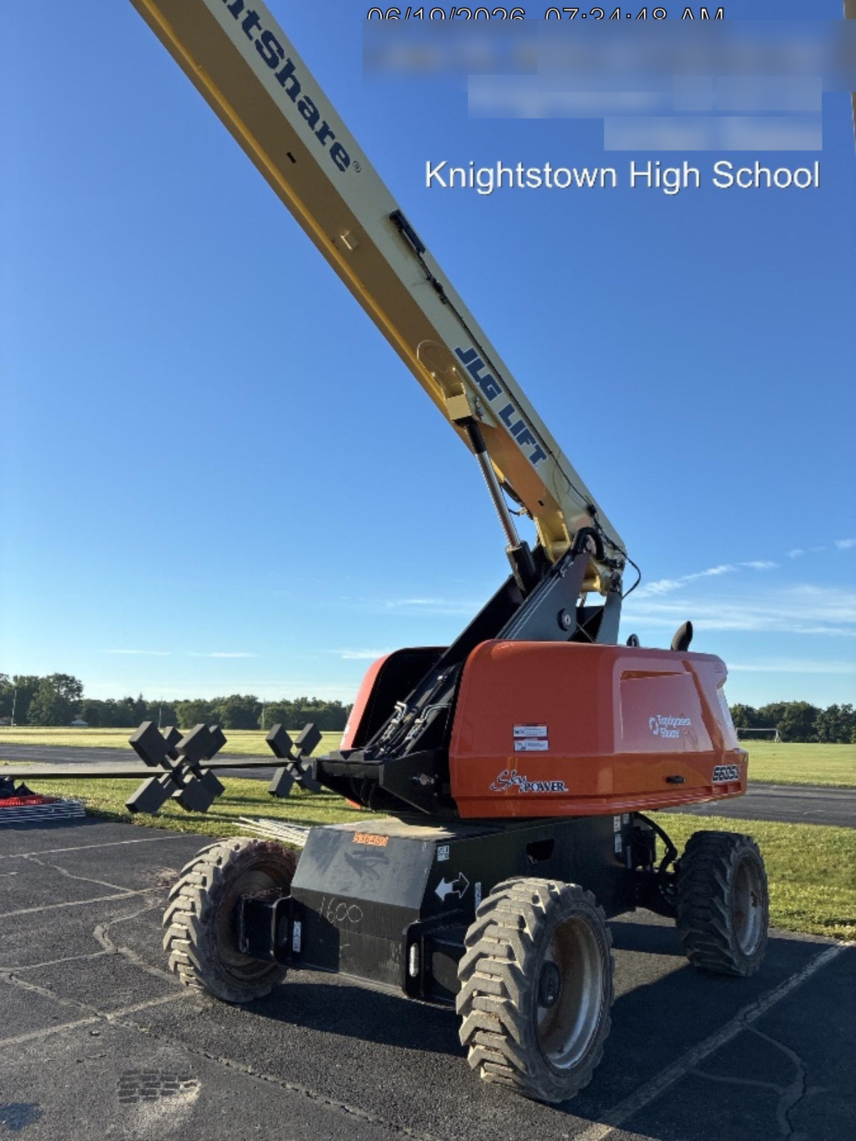 2025 JLG 660SJ