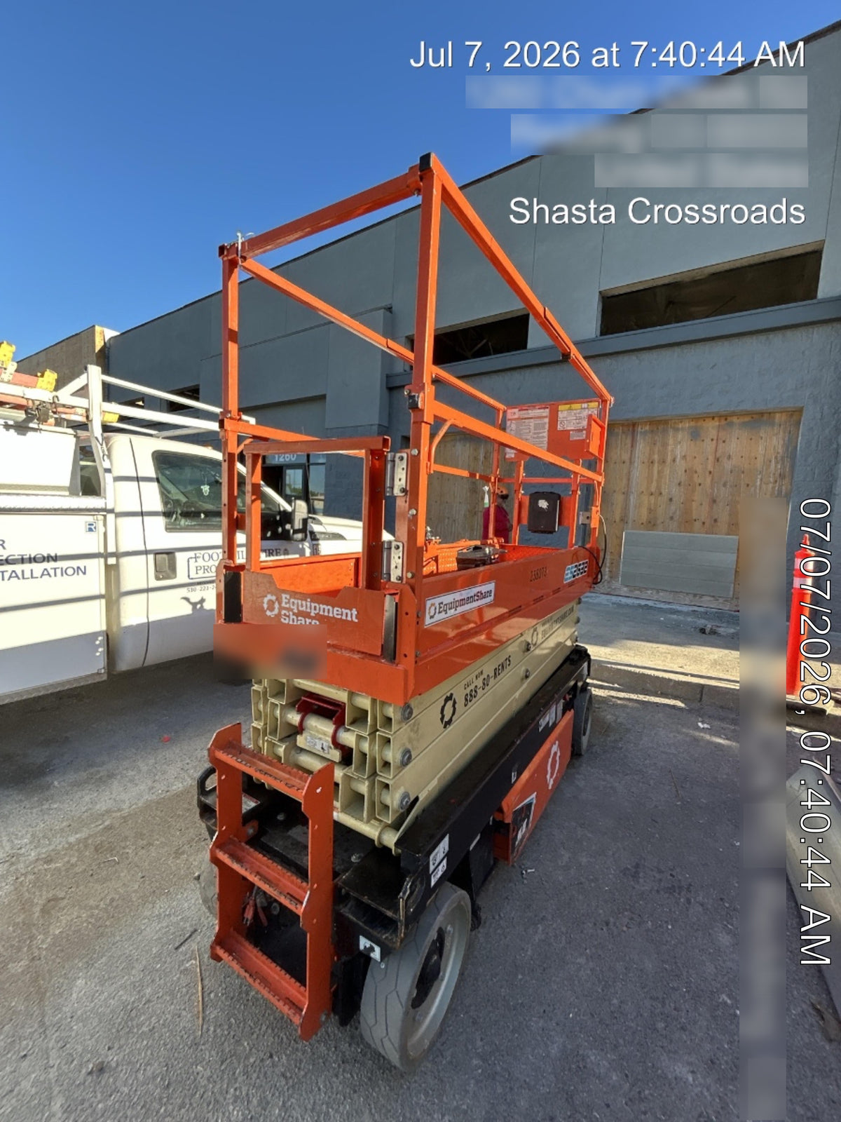 2022 JLG ES2632
