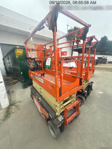 2022 JLG ES1932
