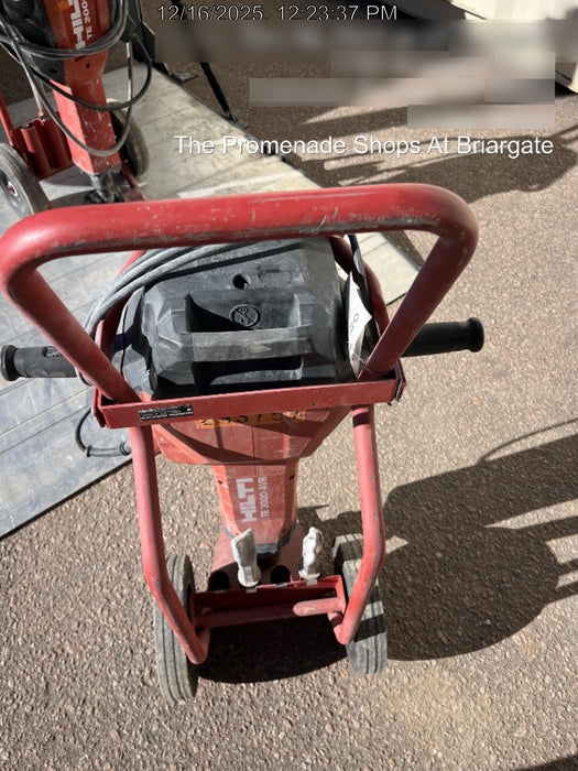 2023 HILTI TE 3000-AVR