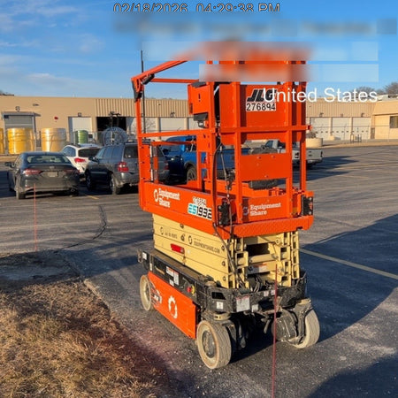 2022 JLG ES1932