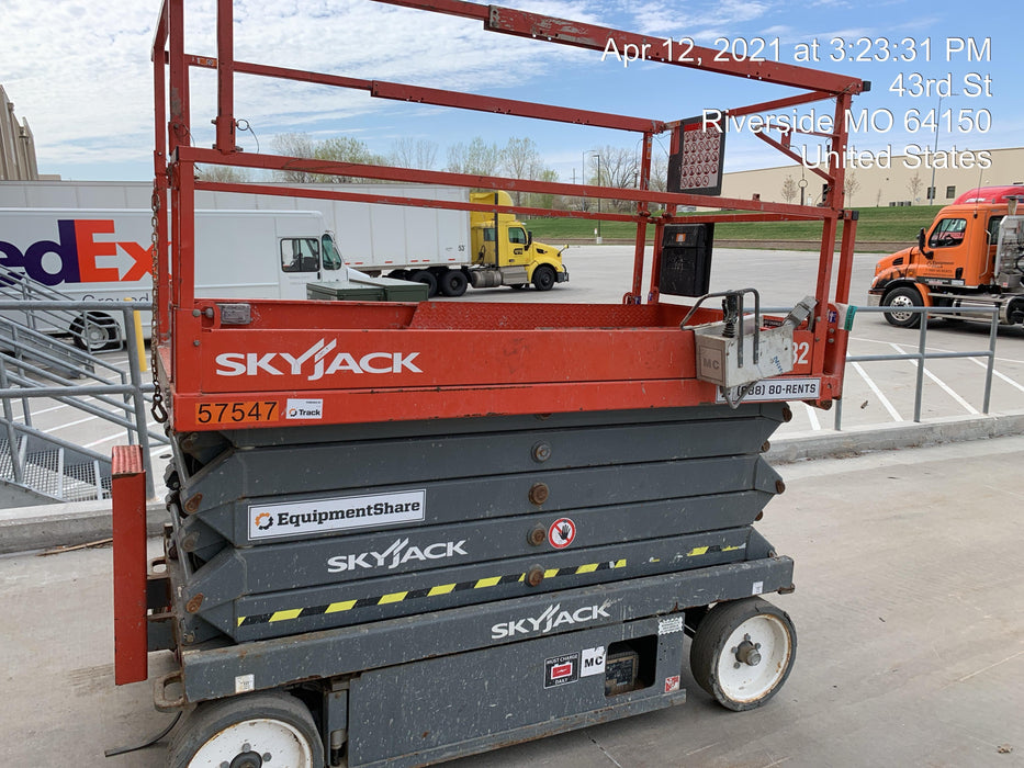 2016 Skyjack SJIII-4632 Standard Rental Specs