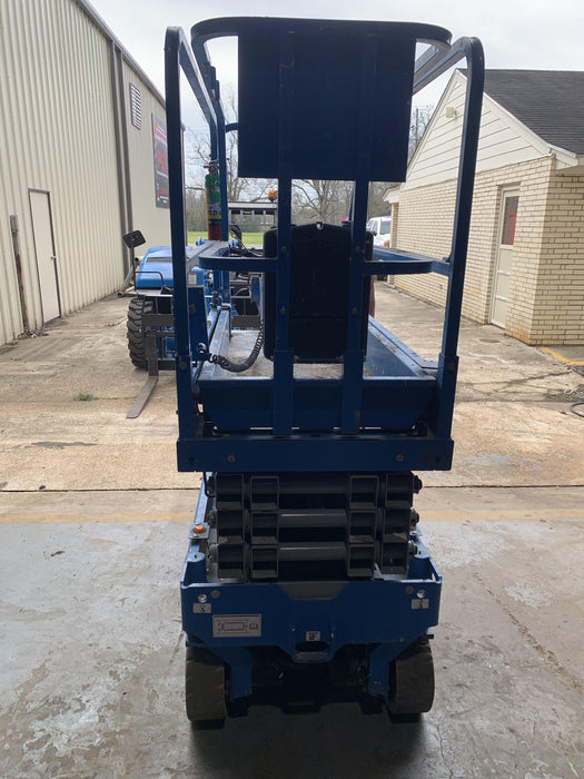 2019 Genie GS-1930 Fixed Rails with Chain Entry