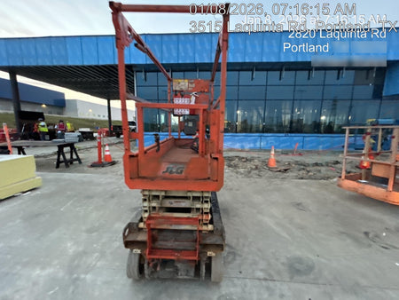 2021 JLG ES1932
