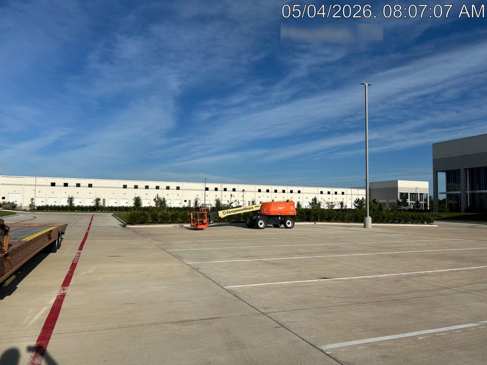 2023 JLG 600S