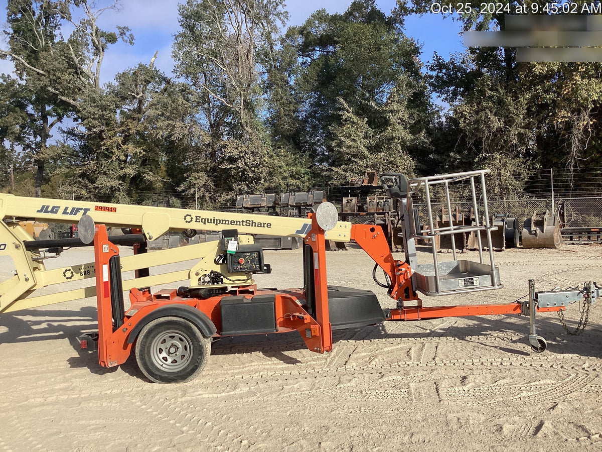 2023 JLG T350