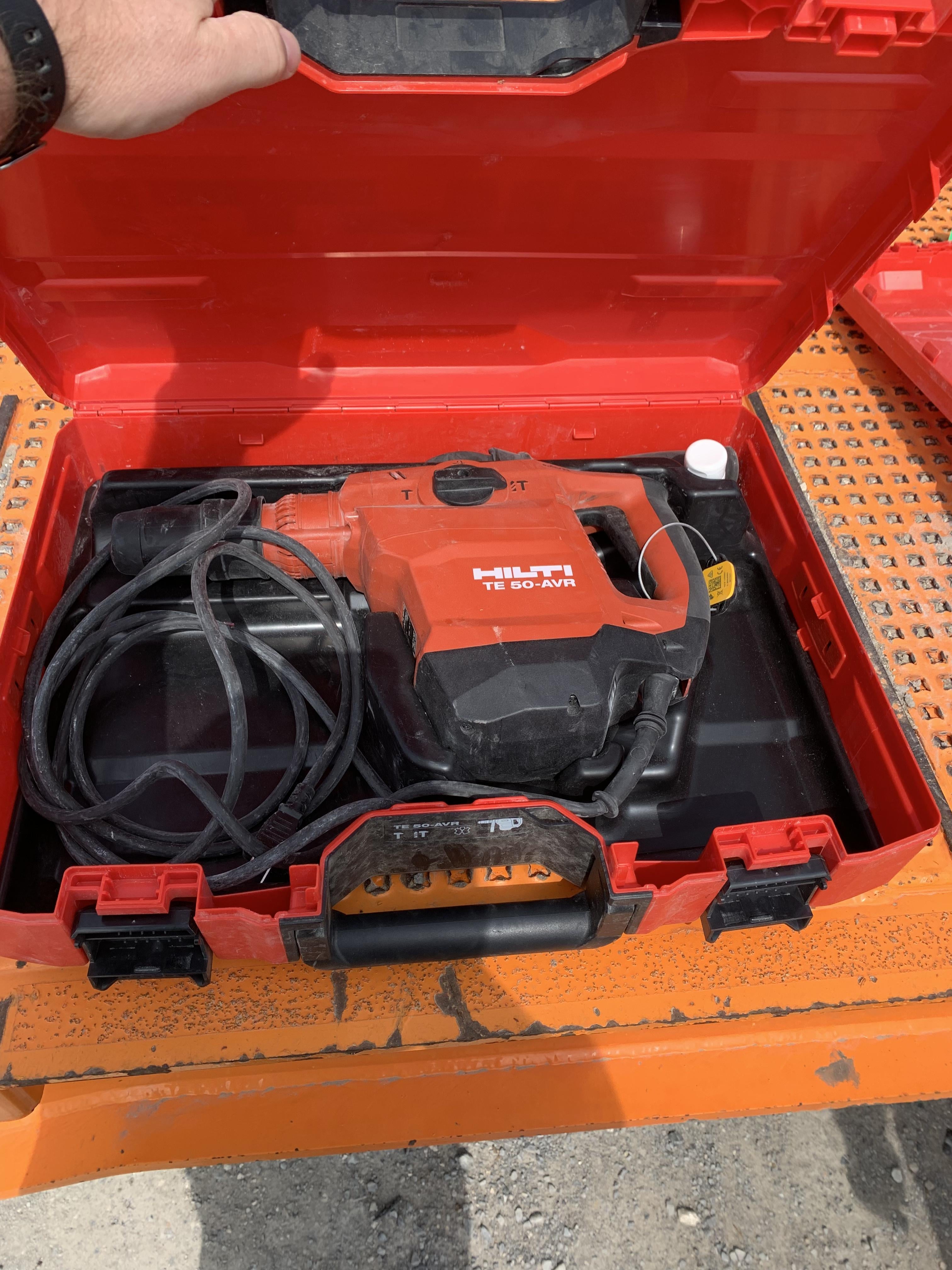 2020 HILTI TE 50-AVR