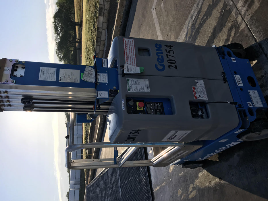2018 GENIE GR-20