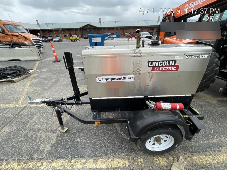 2019 Lincoln Electric Vantage 322 Welder Ready-Pak 3, Two wheel trailer, Fender and Light kit, Cable Rack