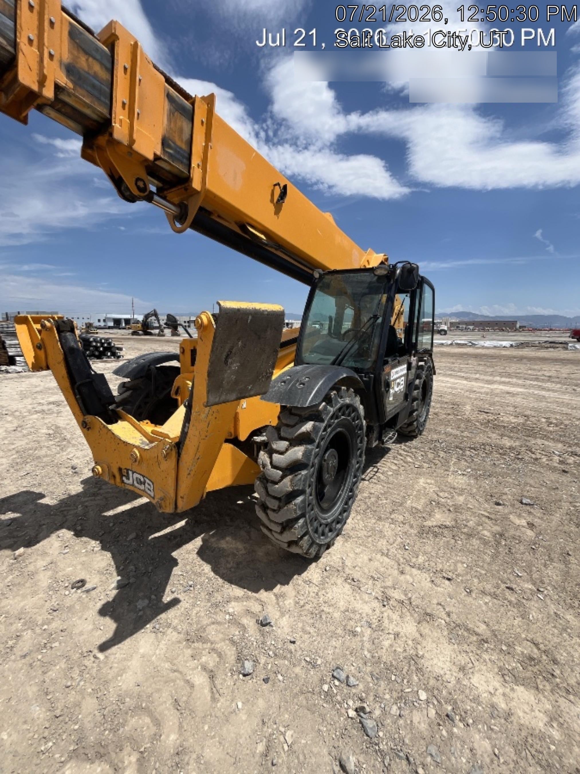2020 JCB 510-56