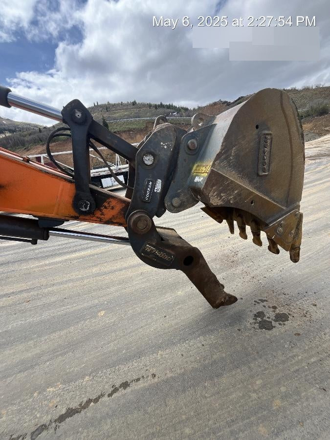 2020 DOOSAN 36"  Bucket - Doosan