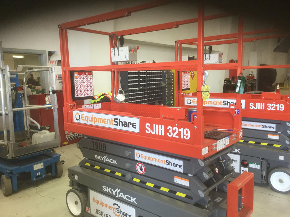 2018 SKYJACK SJIII-3219