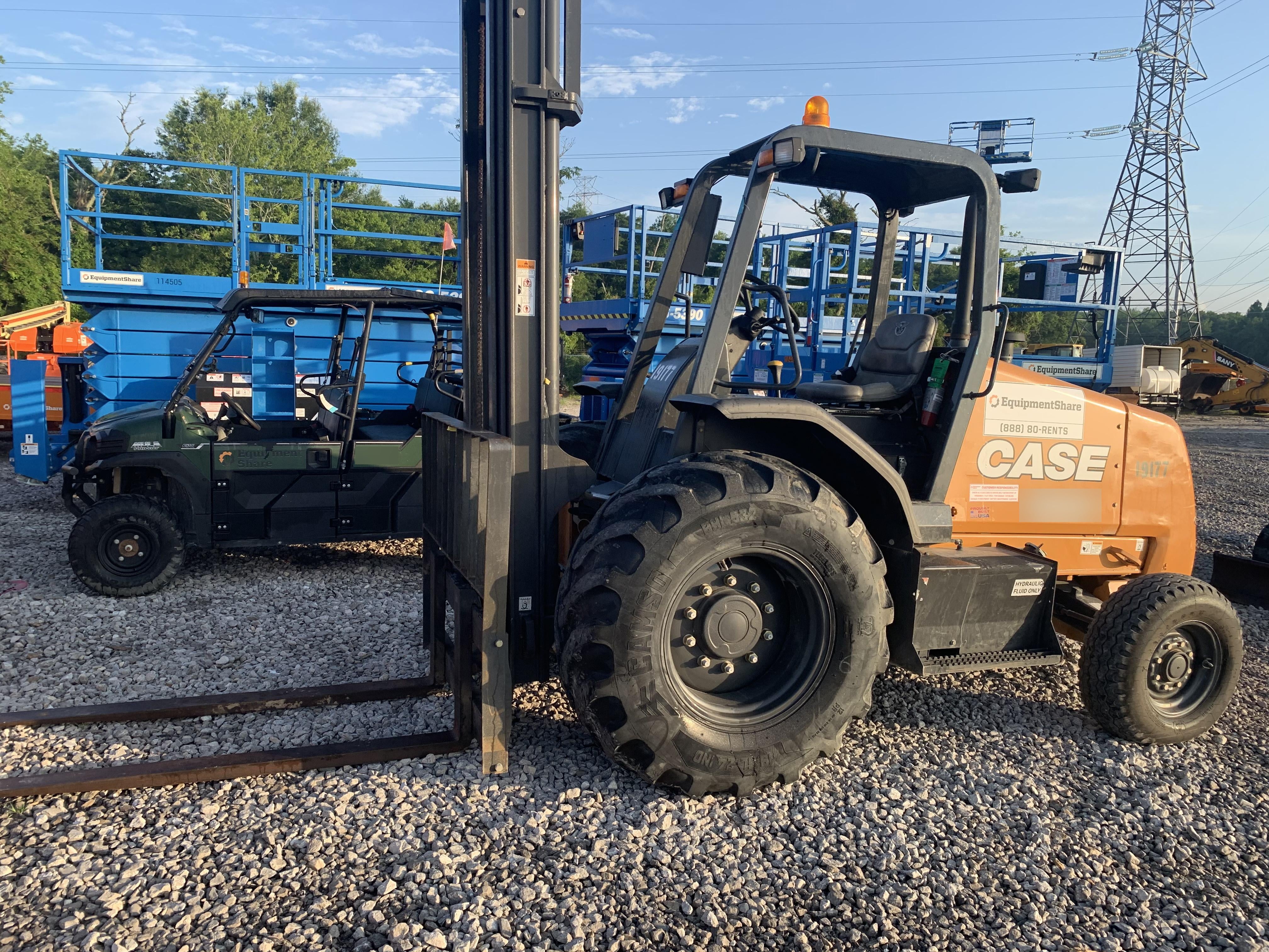 2018 CASE 586H