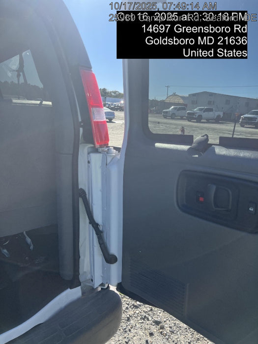 2025 CHEVROLET Express Van - Rental