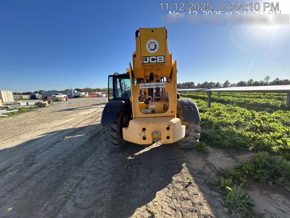 2018 JCB 512-56 JCB 512-56 Telehandler 74 HP w/CAB/HVAC, Beacon, Worklights, Semi Solids Tires, 72" Carriage/Forks