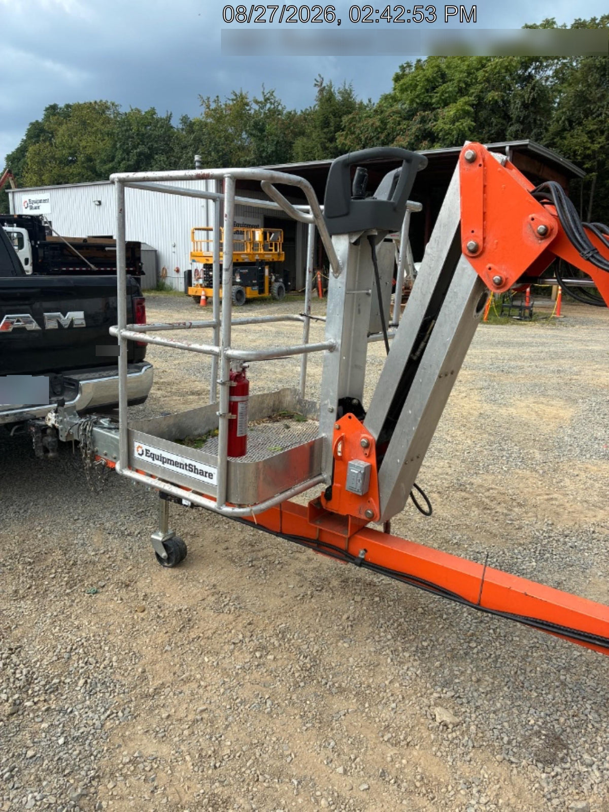 2022 JLG T500J