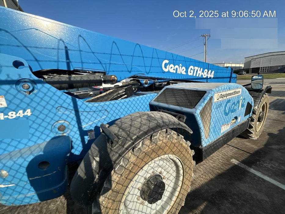 2018 Genie GTH-844 Genie GTH-844 w/Open ROPS, FF Tires, beacon/work lights, 60" carriage/forks