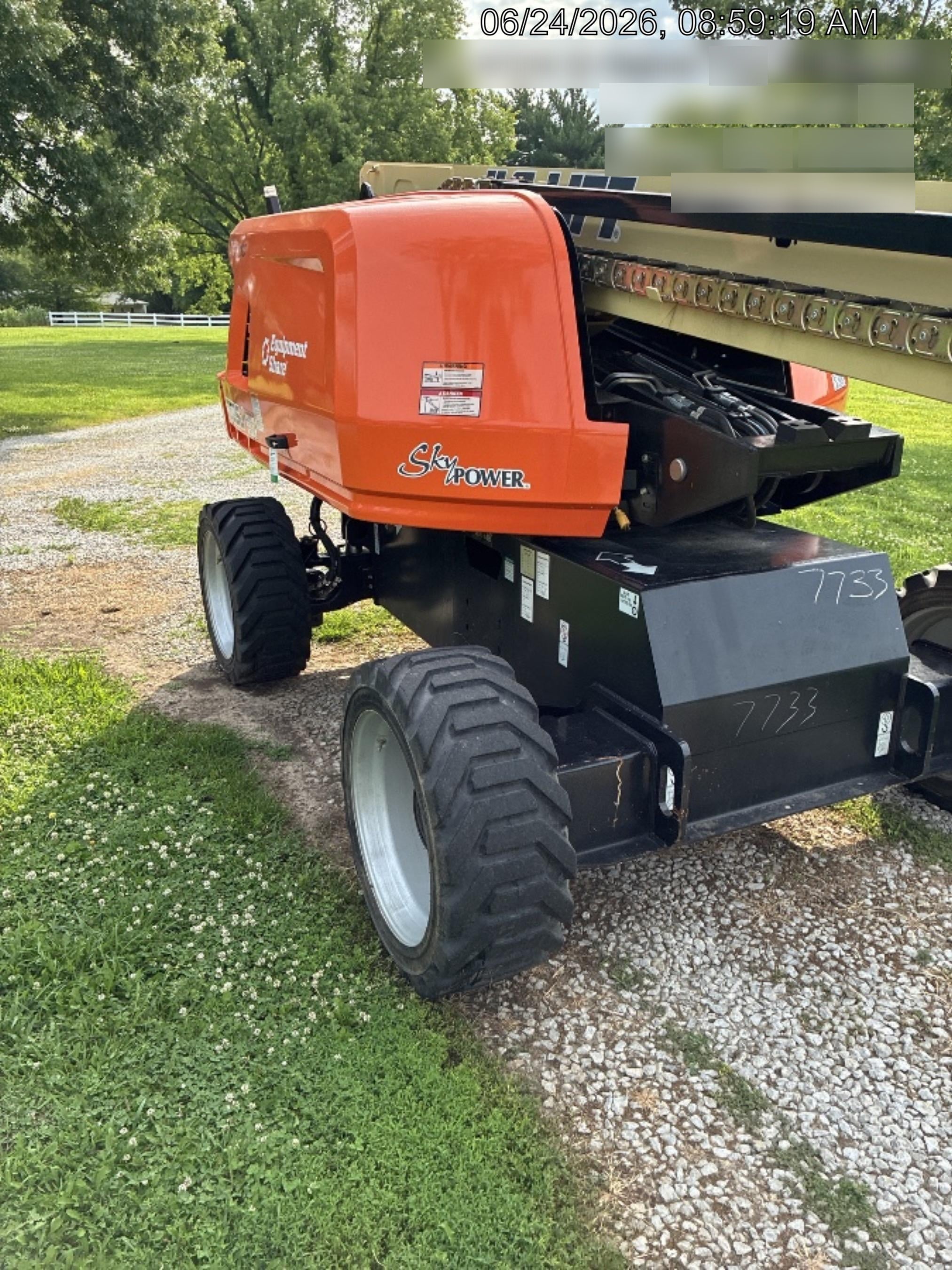 2024 JLG 660SJ