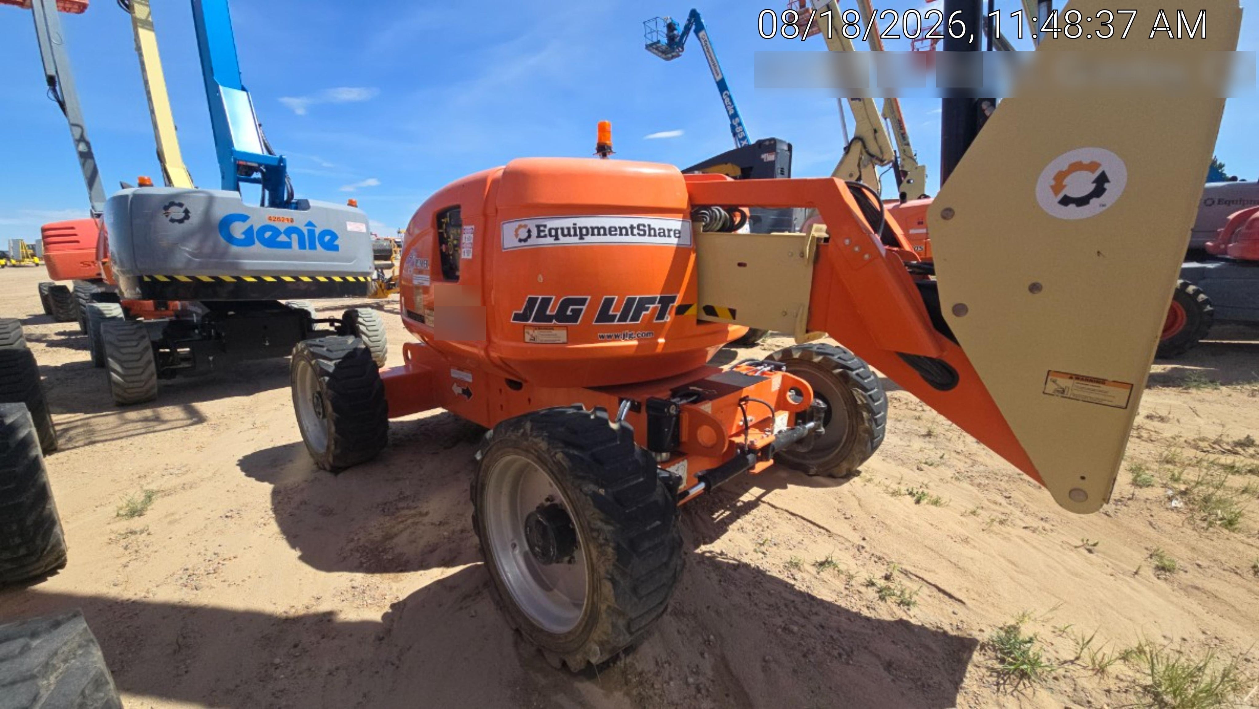 2021 JLG 600AJ